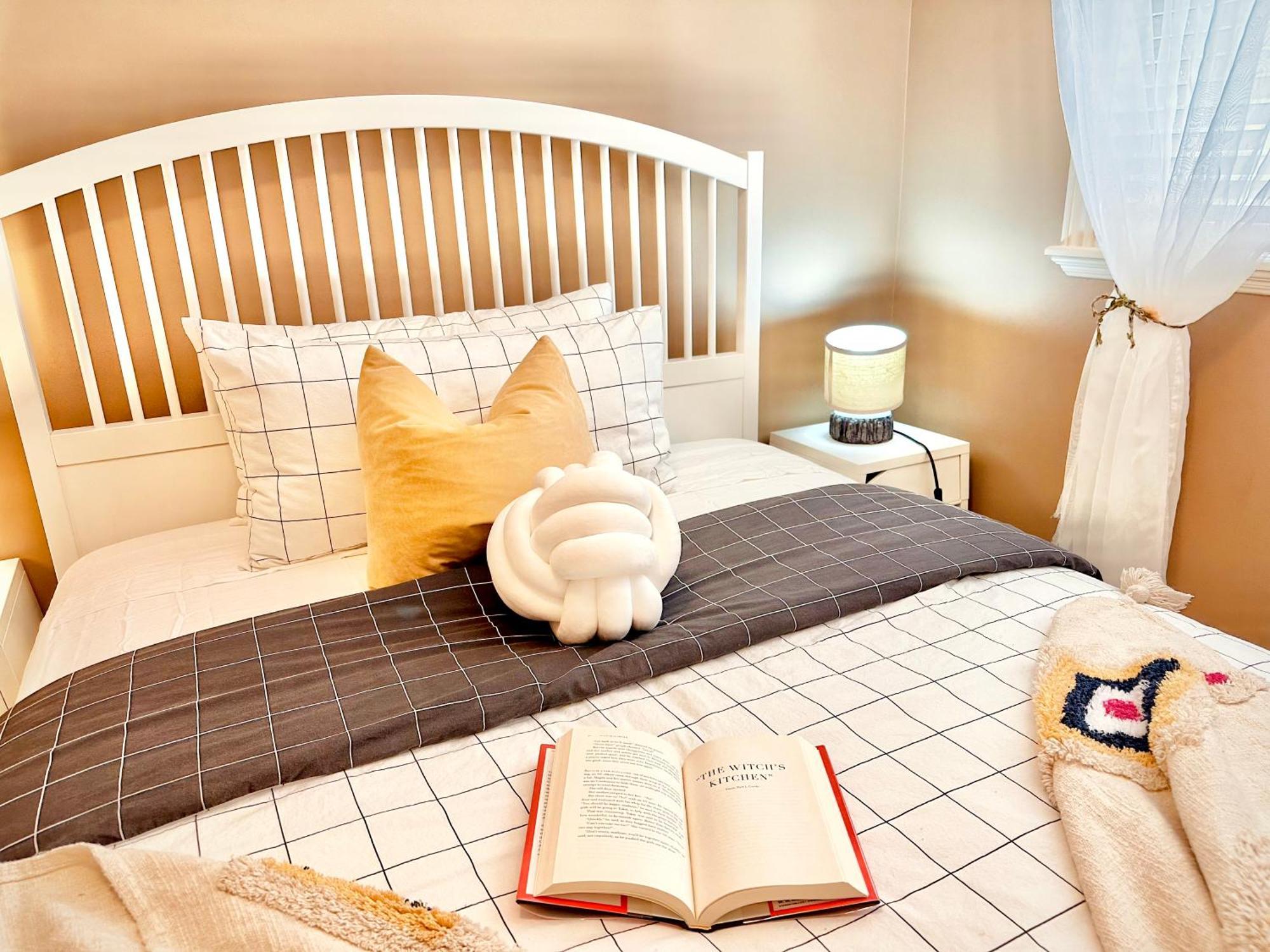Scorpio House Langley- Room 3 外观 照片